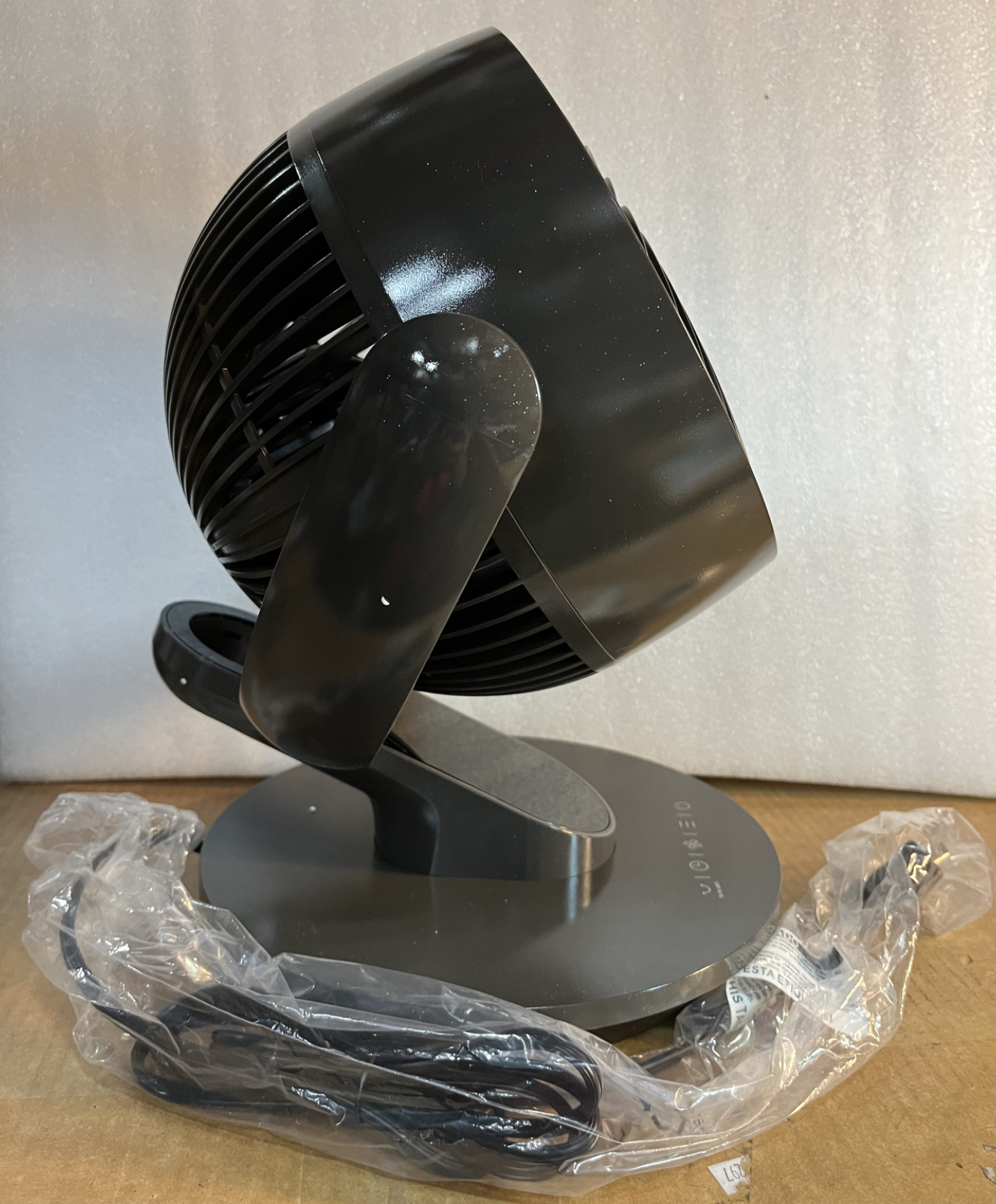 Open‑Box 11″ Table Fan with Remote Control, 4-Speed Air Circulator – Fast Ship