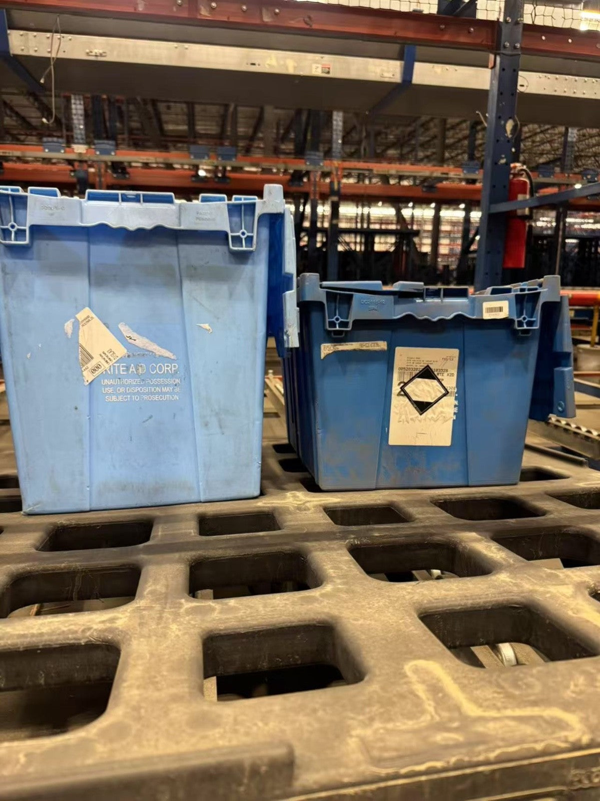 20x14x12” (5 Pack) Storage Tote with Hinged Attached Lid Blue Heavy Duty