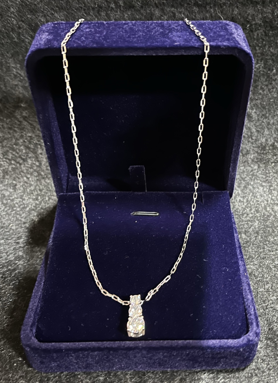 Everyday Classic Pendant Necklace – Perfect for Work, Casual & Special Occasions