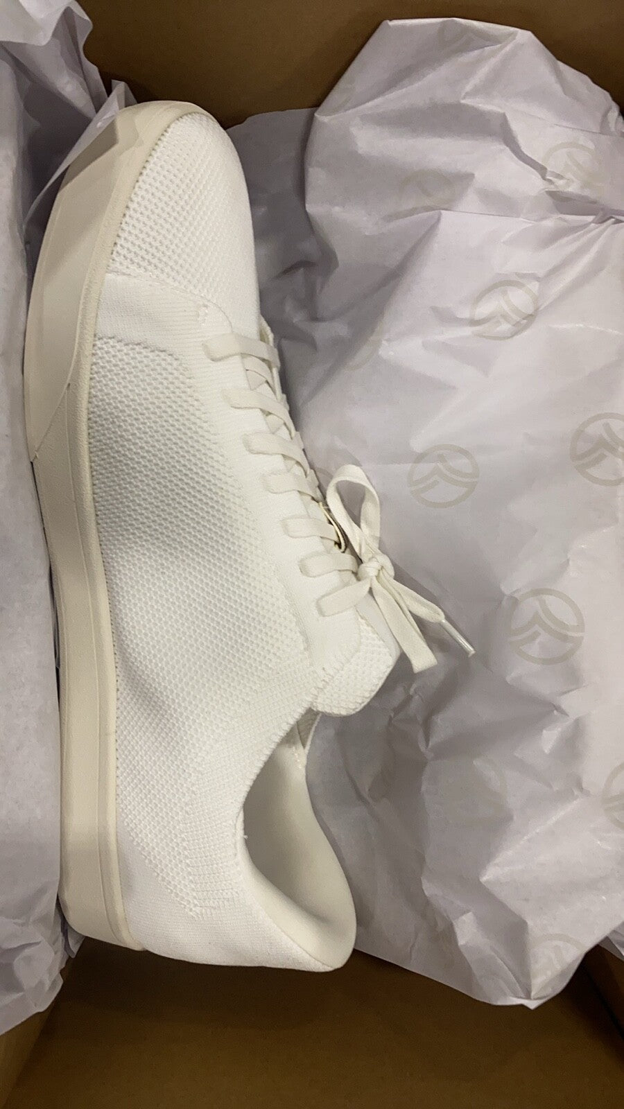 Kizik Irvine White Womens Athletic Sneaker size men 13 women 14.5