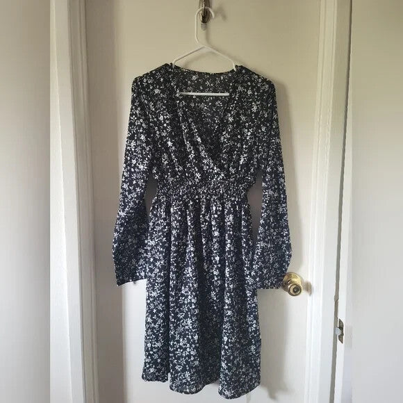 Honey Pot Ditsy Floral Print Dress XL