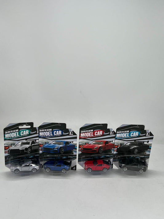 4 pieces in 4 colors, 3+ children’s 3-door toy car