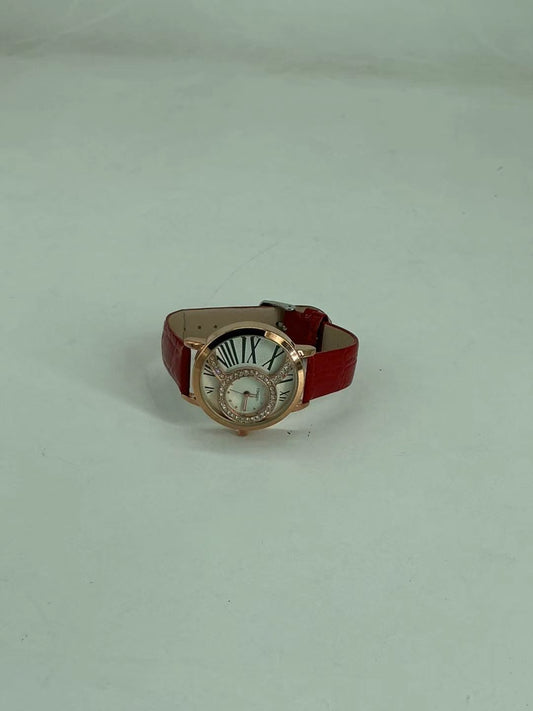 Women's Analog Quartz Wrist Watch Classic Simple Leather Design Rose Gold Case