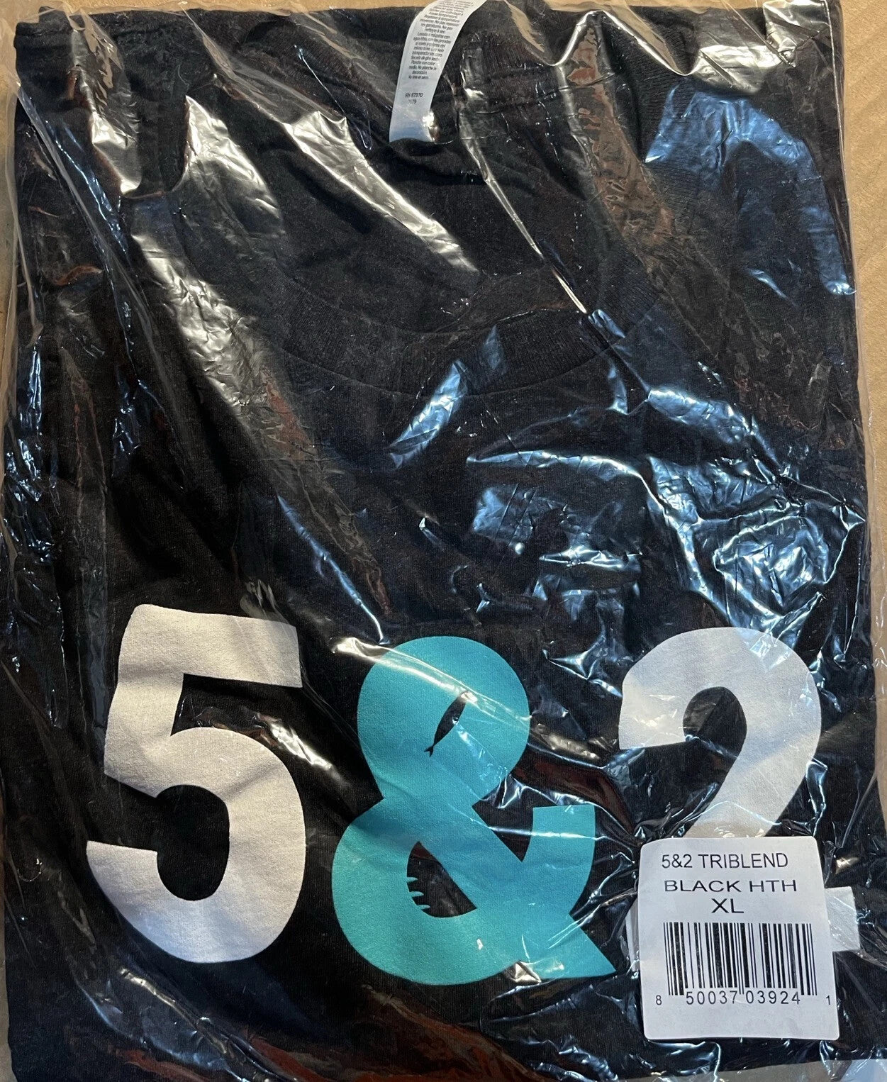 5&2 T-Shirt BLACK XL