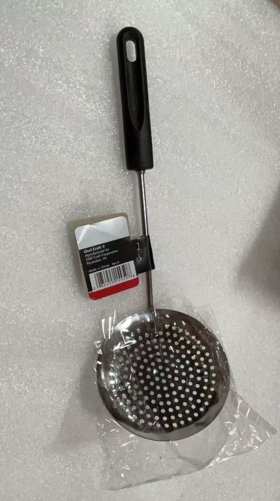 Chef Craft Basic Stainless Steel Sturdy Skimmer, 12.5 inch, Black