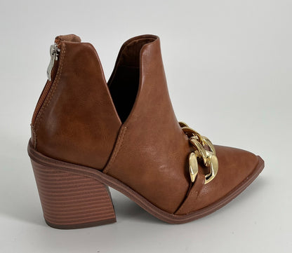 Women’s Pointed Toe Western Ankle Boots Brown Size 6  with Chain