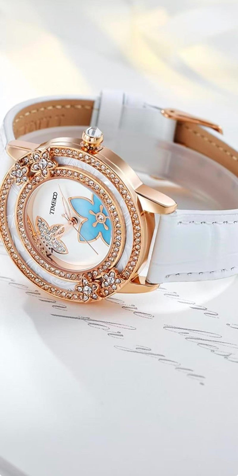 winkle Flower Diamonds-Set Cowhide White Leather Strap Ladies Watch