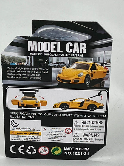 4 pieces in 4 colors, 3+ children’s 3-door toy car