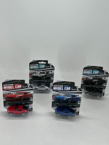 4 pieces in 4 colors, 3+ children’s 3-door toy car