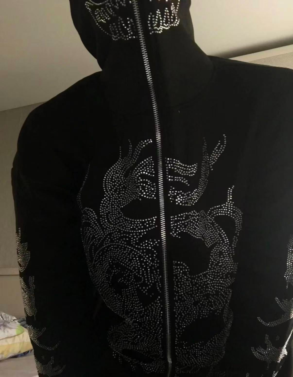 rhinestone dragon Y2K-style full-zip hoodie size (M)