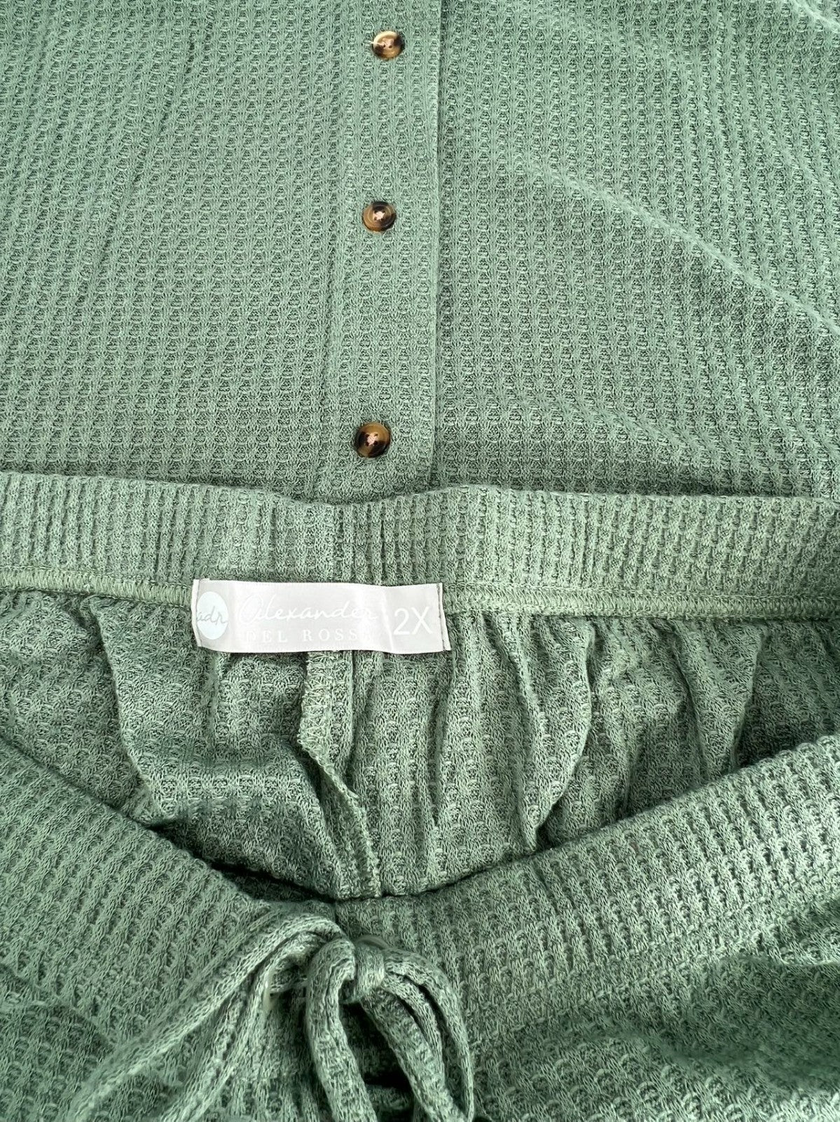 Women's Knit Pajamas Set Sling button top and pajama shorts green Size 2X