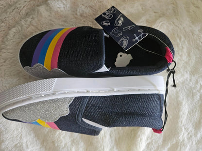 Girls Size 6M Rainbows Clouds Fabric Rubber Soled Shoes