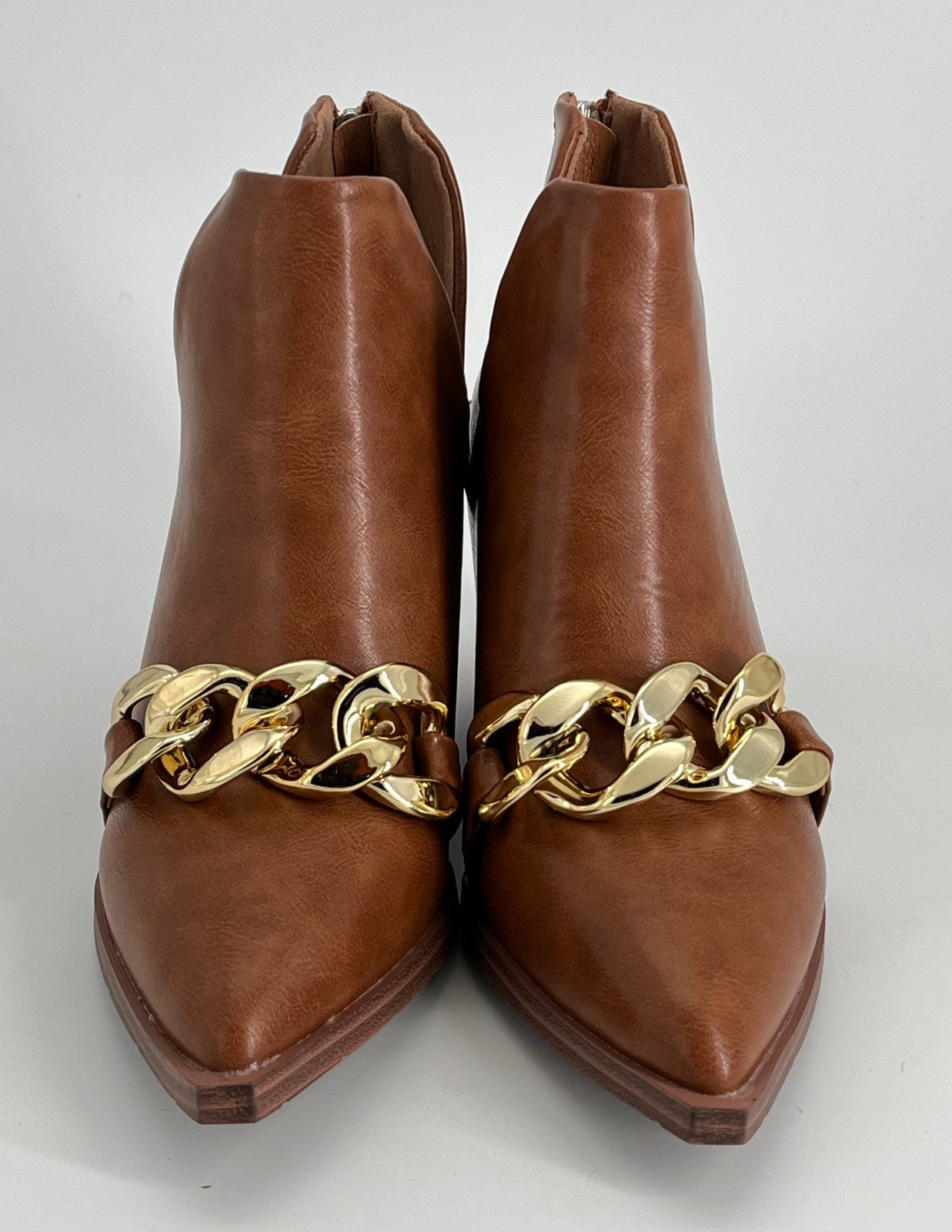 Women’s Pointed Toe Western Ankle Boots Brown Size 6  with Chain