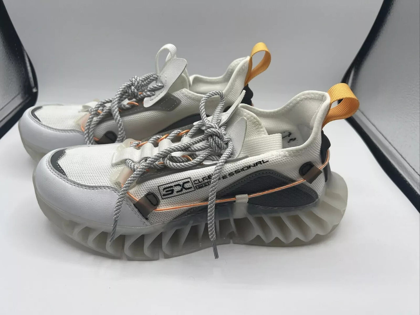 Rovux Footwear Size 7.5 Us Men’s White/orange Color Scheme WT40