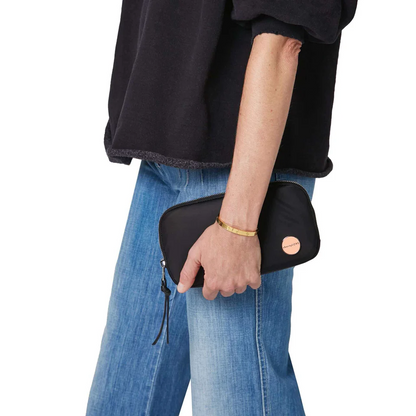 #TRAVELON Black Clutch Wristlet Wallet Zip New