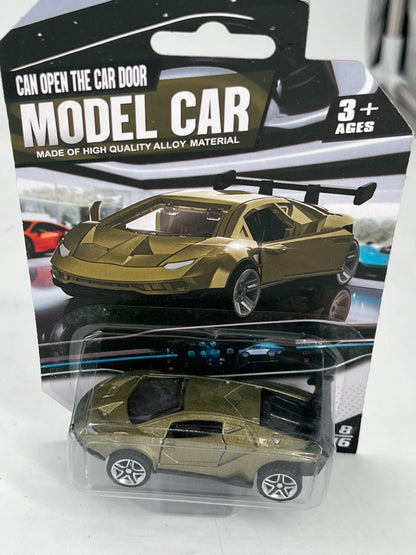 4 pieces in 4 colors, 3+ children’s 3-door toy car