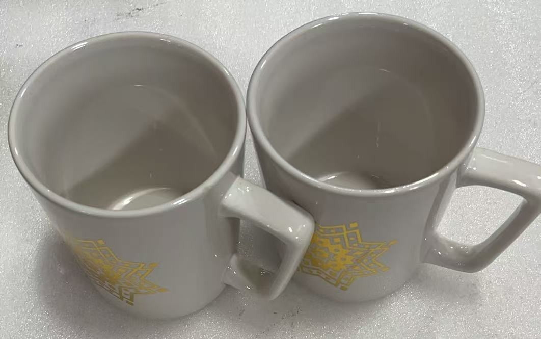 2pcs Starbucks  Coffee Mug Tea Cup with a Gold Tone Snowflake or Star