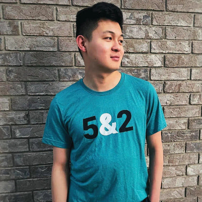 5&2 T-Shirt XL