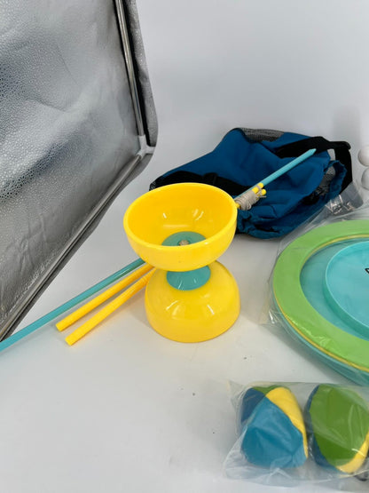Juggling Set in a Backpack, 16 Pieces, Juggling Game with Diabolo for Children
