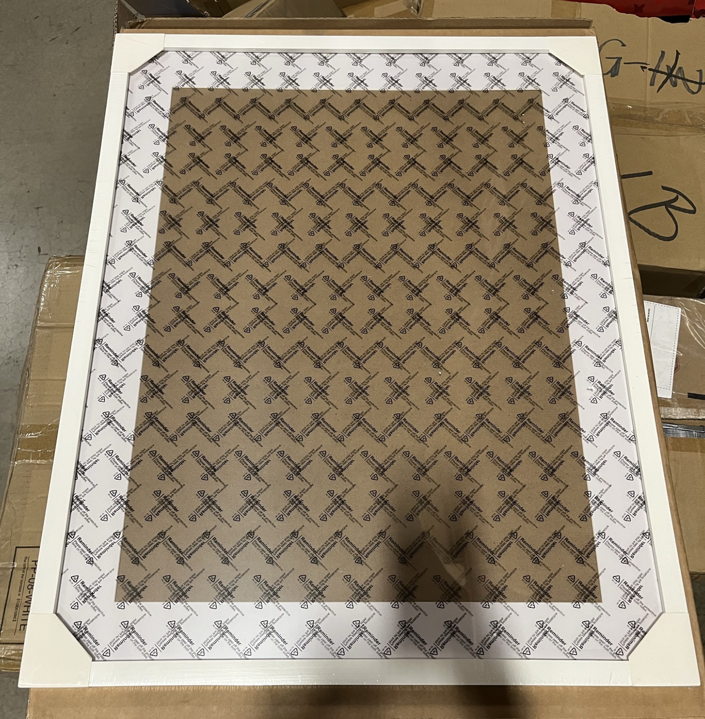800 Piece White Frame,Without Mat: 18 x 24 inches,With Mat: 22 x 28 inches