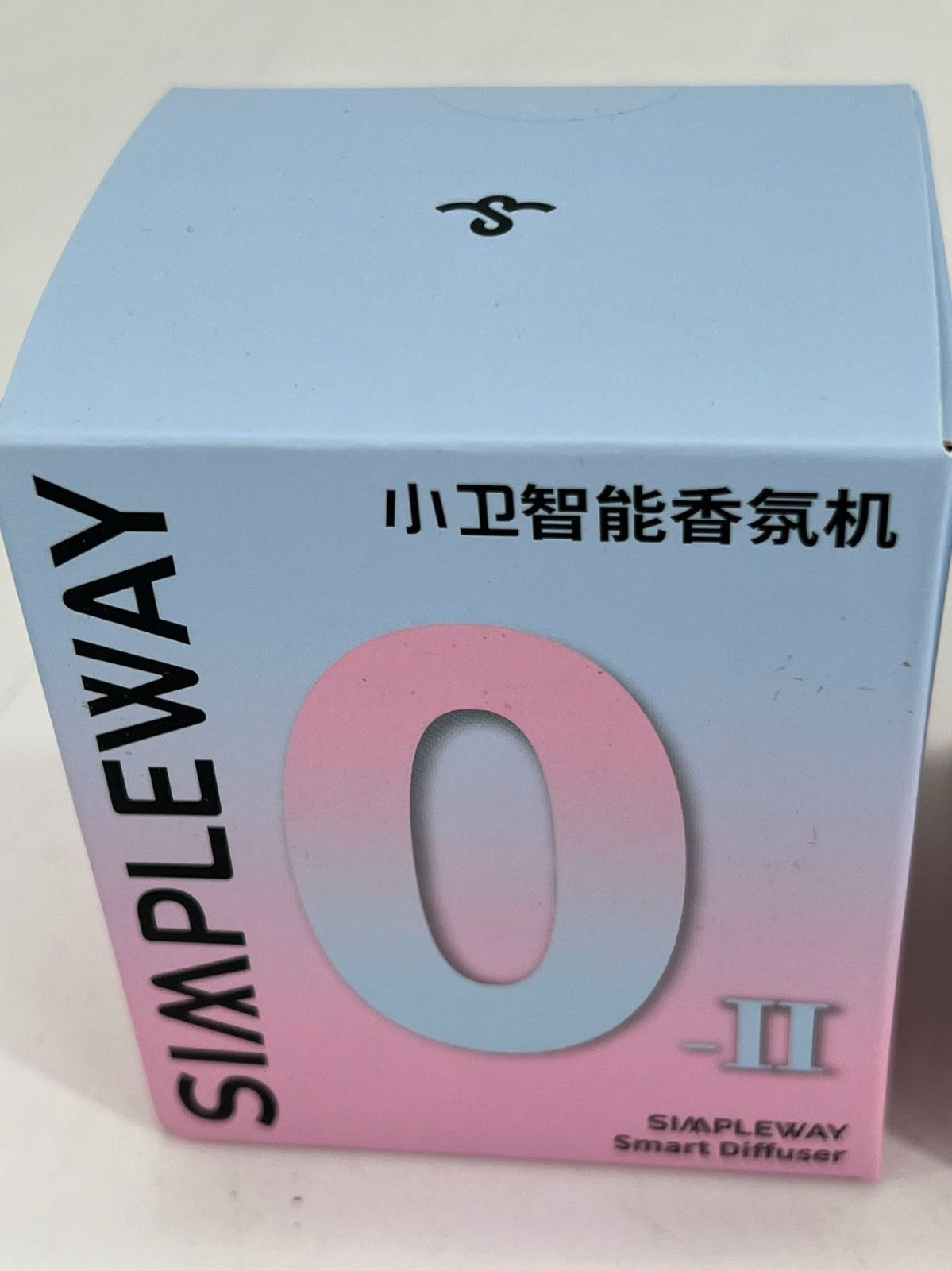 Automatic Essential Oil Fragrance Diffuser Aromatherapy set.