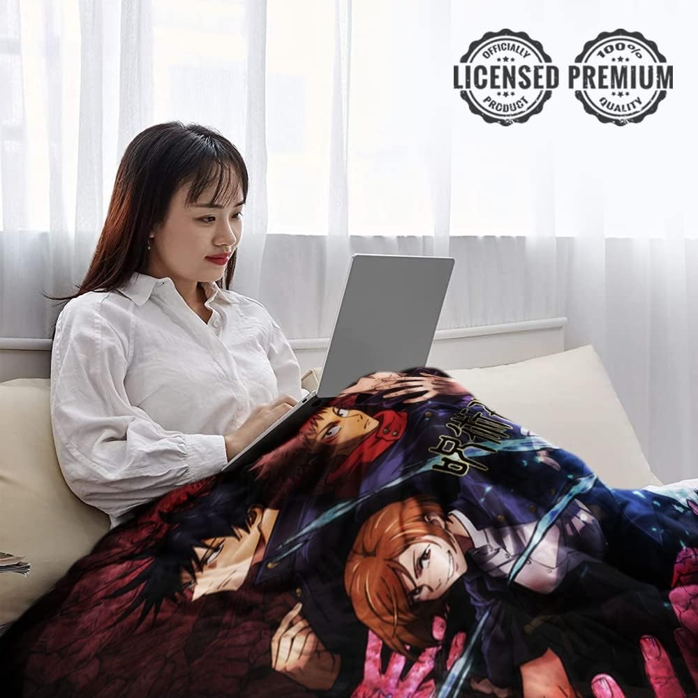 Jujutsu Kaisen Yuji Itadori Hooded Wearable Blanket 60”x53”