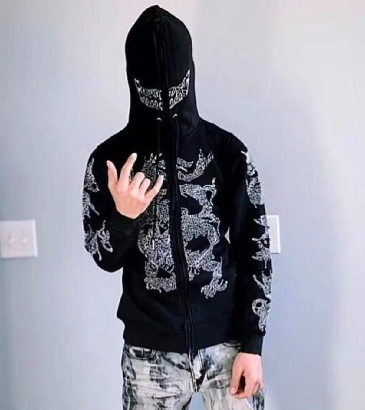 rhinestone dragon Y2K-style full-zip hoodie size (M)