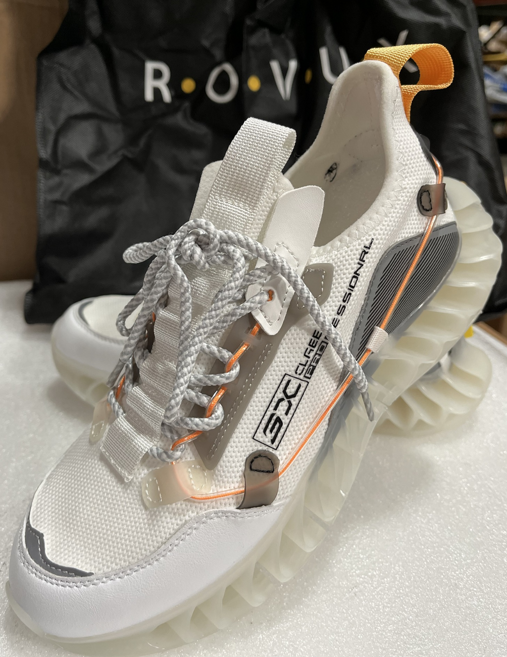 Rovux Footwear Size 7.5 Us Men’s White/orange Color Scheme WT40