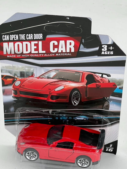 4 pieces in 4 colors, 3+ children’s 3-door toy car